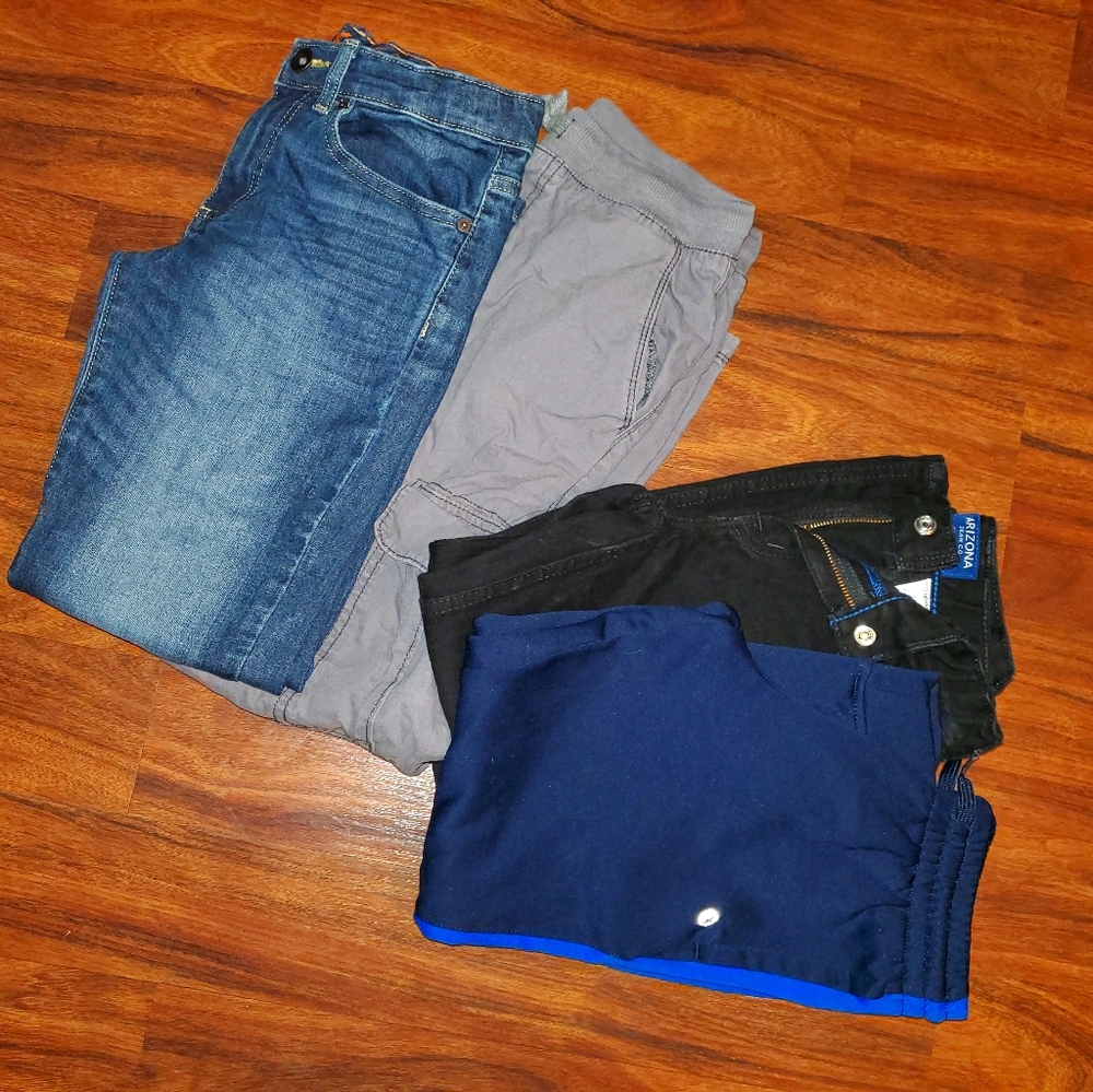 Boy's size S pant bundle